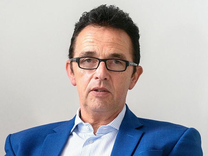Christoph Landscheidt (SPD), der Bürgermeister von Kamp-Lintfort, hat seine Klage auf Erteilung eines Waffenscheins zurückgenommen.