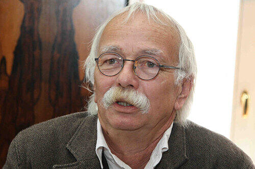 Von ihm sind wieder die Kalendertexte: Abendzeitungs-Kolumnist Klaus Schamberger.