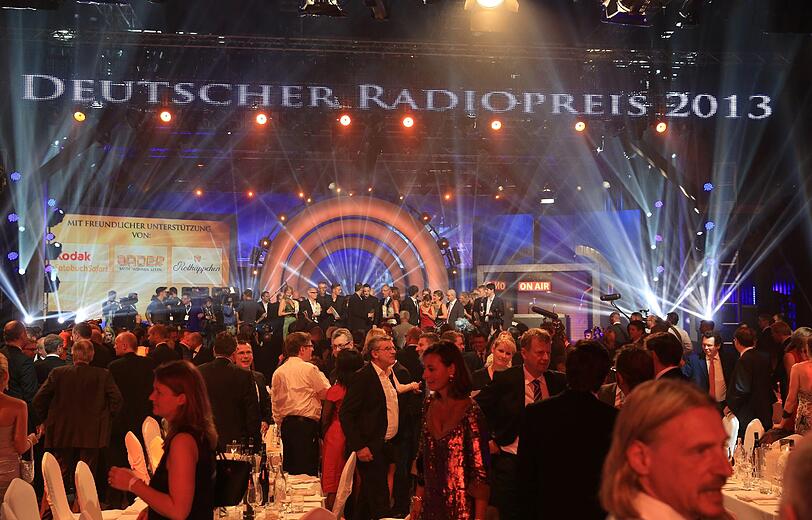 Radiomacher feiern ihre Besten &ndash; Die Gala zum Radiopreis 2013 im Hamburger Hafen
