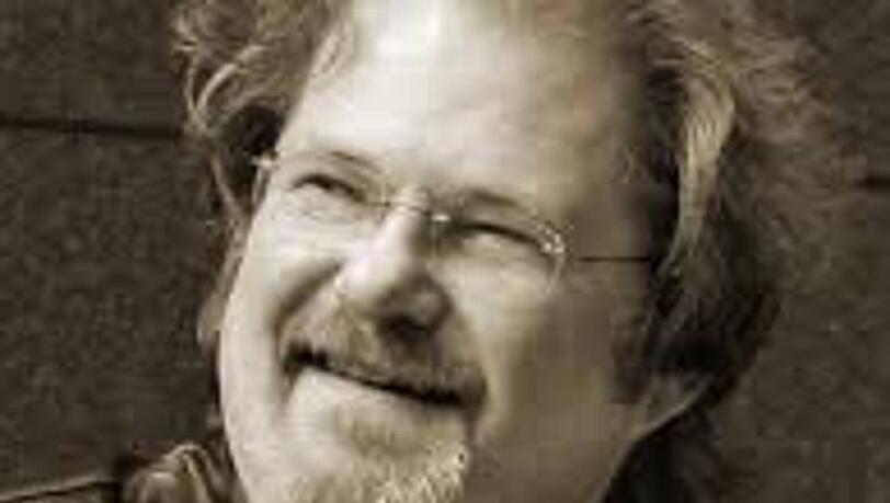 Hank Bloechinger hat ein Lied für Pasing geschrieben. Hank Bloechinger hat ein Lied für Pasing geschrieben.