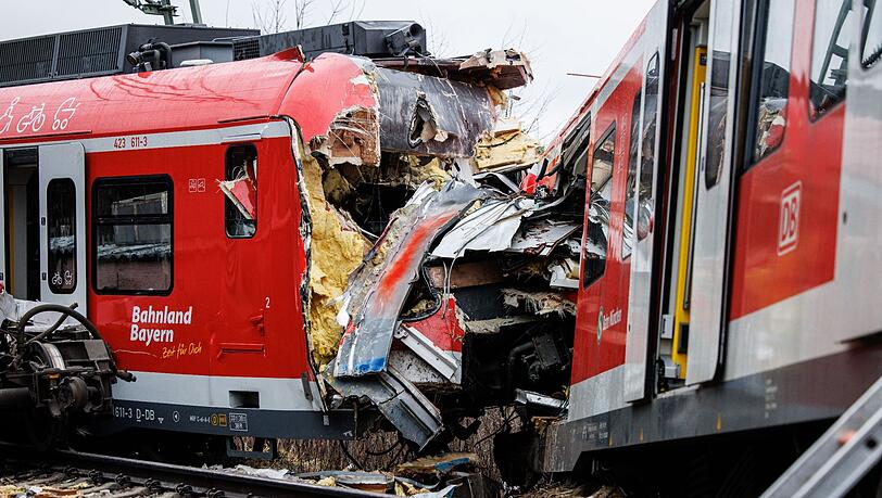 Zwei Jahre nach dem tödlichen S-Bahn-Unglück in Schäftlarn muss sich nun ein Triebwagenführer vor Gericht verantworten.