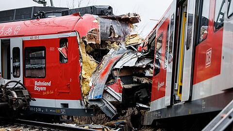 Zwei Jahre nach dem tödlichen S-Bahn-Unglück in Schäftlarn muss sich nun ein Triebwagenführer vor Gericht verantworten.