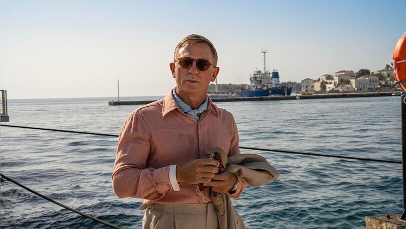 Daniel Craig kehrt in "Glass Onion: A Knives Out Mystery" als Detektiv Benoit Blanc zurück.