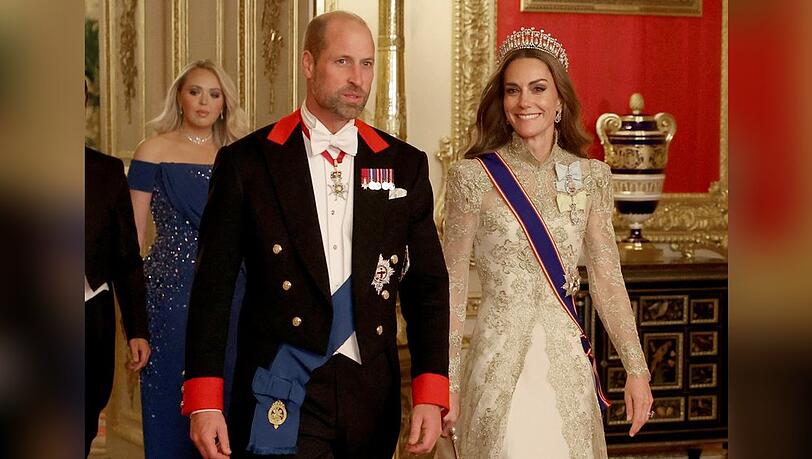 Prinz William und Prinzessin Kate schreiten am Mittwoch zum Staatsbankett auf Schloss Windsor.