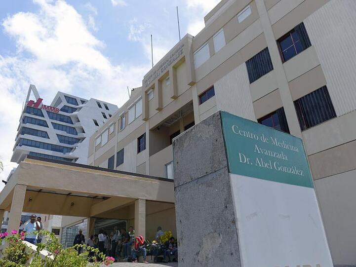 Ortiz wurde in ein Krankenhaus gebracht und operiert.