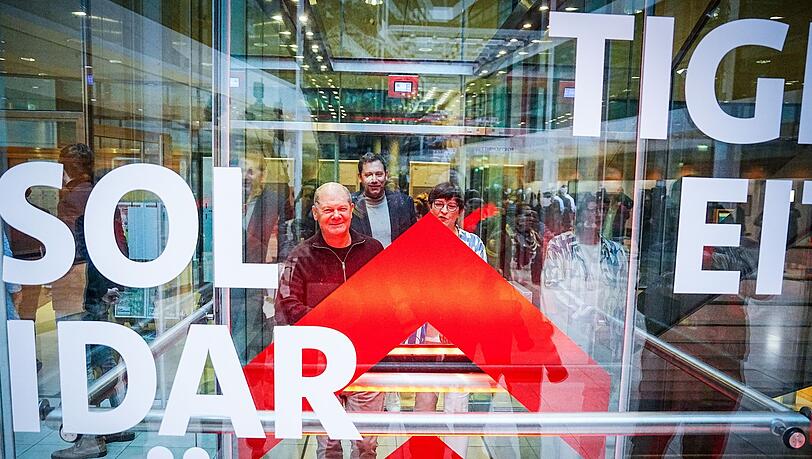 Auch Bundeskanzler Olaf Scholz ist bei der Jahresauftaktklausur des SPD-Präsidiums und des SPD-Parteivorstandes in Berlin.