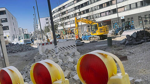 Die Bautätigkeit in der Stadt  lahmt, aber die Nachfrage steigt bei Münchner Immobilien. Die Preise ziehen an.