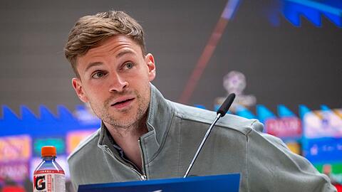 Joshua Kimmich spricht im Bernab&eacute;u-Stadion &uuml;ber das gro&szlig;e Duell mit Real Madrid.