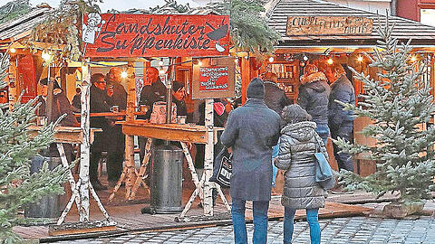 Bis jetzt gab es in der Altstadt drei Weihnachtshütten - zu diesen sich nun fünf weitere gesellen.