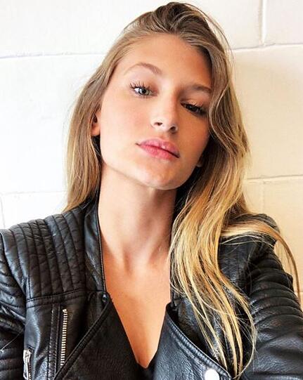 Sieht Gisele Bündchen zum Verwechseln ähnlich: Das brasilianische Model Paula La Croix.