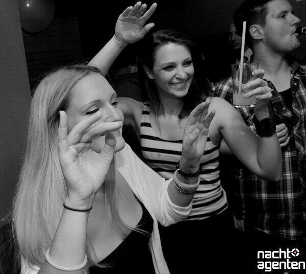 "Halli Galli Drecksound" ist das Motto in der Muffathalle. Mehr Bilder gibt es unter: www.nachtagenten.de