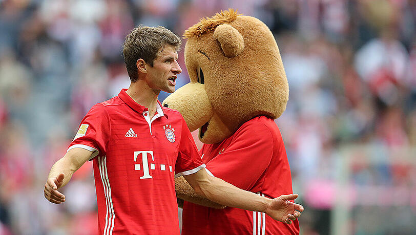 Thomas Müller: "Ich sehe keine Gefahr, dass wir nachlassen, aber wir müssen aufmerksam bleiben." Thomas Müller: "Ich sehe keine Gefahr, dass wir nachlassen, aber wir müssen aufmerksam bleiben."