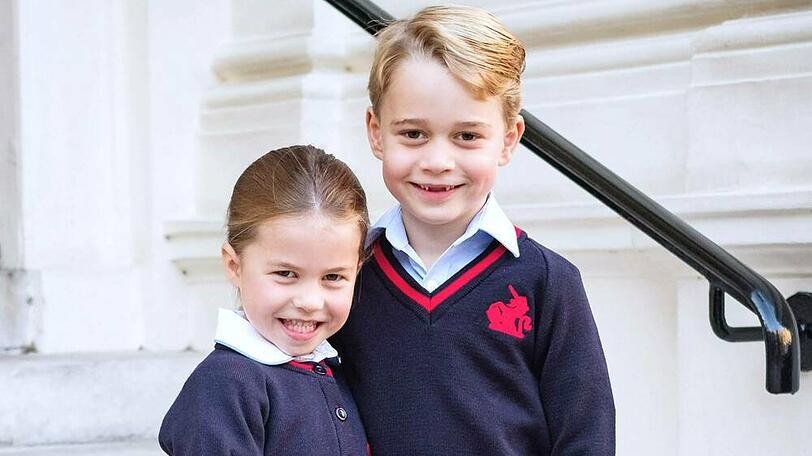 Prinz George ist eifersüchtig auf die Schulaufgaben von Schwester Charlotte.