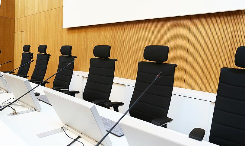 Der neue Hochsicherheitsgerichtssaal in Stadelheim. Die Bilder von der Einweihung!