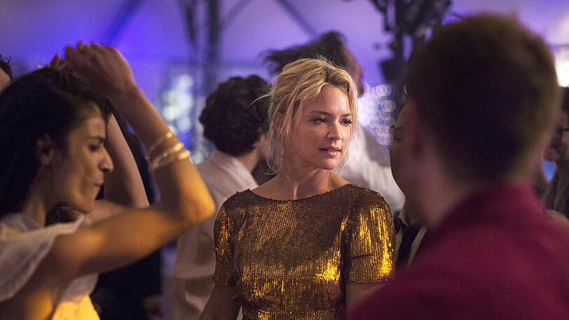 Selten genießt Victoria (Virginie Efira) das Leben.