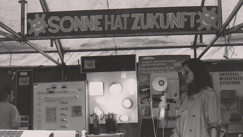 1988: Die "Kesseltherme CL100" war damals neu. Das Thema Sonnenenergie wird auch heute noch im Zeichen des Klimawandels diskutiert. 1988: Die "Kesseltherme CL100" war damals neu. Das Thema Sonnenenergie wird auch heute noch im Zeichen des Klimawandels diskutiert.