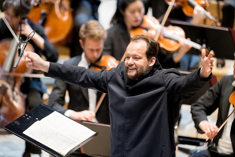 Andris Nelsons und die Münchner Philharmoniker.