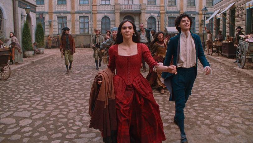 Maria Anna Mozart (Havana Joy) tritt in der ARD-Serie "Mozart/Mozart" aus dem Schatten ihres Bruders Amadeus (Eren M. Güvercin). Maria Anna Mozart (Havana Joy) tritt in der ARD-Serie "Mozart/Mozart" aus dem Schatten ihres Bruders Amadeus (Eren M. Güvercin).