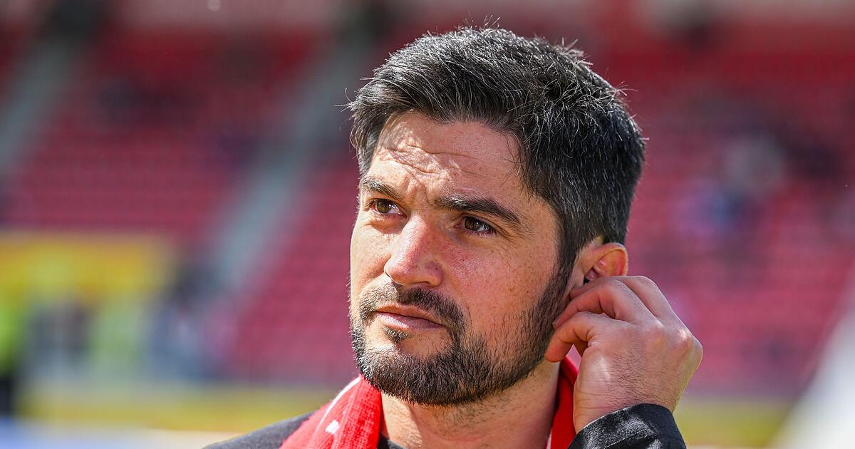 Jahn-Regensburg-baut-F-hrung-um