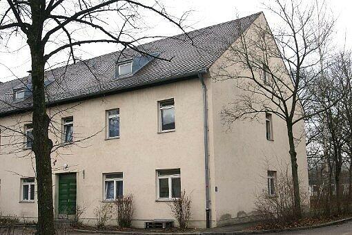 Ein Gebäude auf dem Areal der alten Kaserne &ndash; hier sind derzeit Flüchtlinge untergebracht.