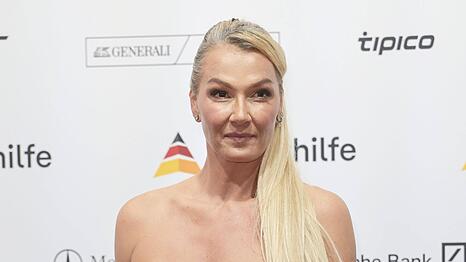 Beim Thema Sportf&ouml;rderung zeigt sich Franziska van Almsick gefrustet.