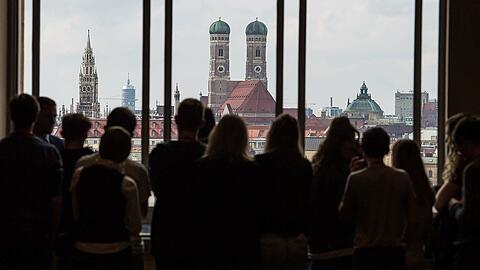 Die Frauenkirche in München: Im Nordturm des Doms befinden sich BND-Abhöranlagen.