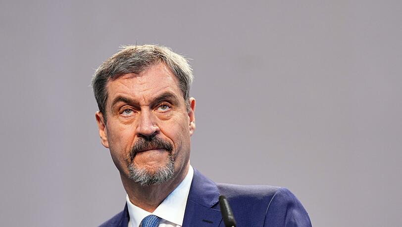 CSU-Chef Markus Söder zeigte sich überaus zufrieden mit dem vereinbarten Koalitionsvertrag von Union und SPD. Ein Blick in das Papier zeigt aber, auch die Christsozialen mussten sich bei der Kompromisssuche von einigen Wahlversprechen verabschieden.