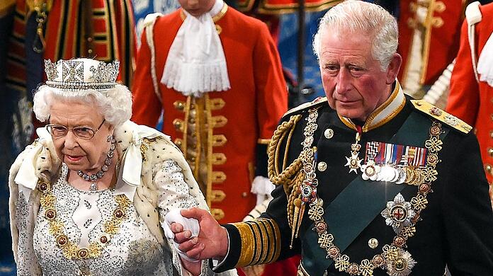 Die Queen und ihr Erstgeborener, Prinz Charles: Wie geht es für die britische Monarchie weiter?