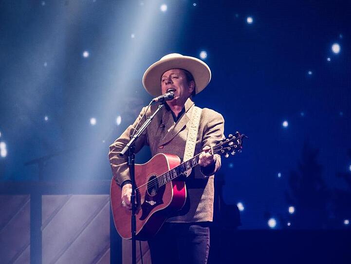 Kiefer Sutherland hat etwas zu erzählen.