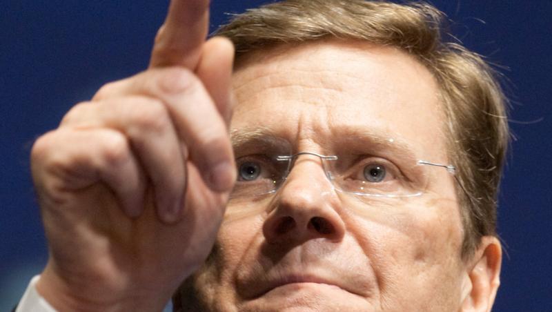 Seine Umfragewerte sind im Keller: Guido Westerwelle Seine Umfragewerte sind im Keller: Guido Westerwelle