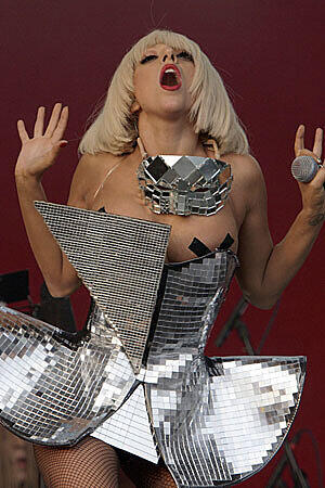 ... die Rede ist von Extrem-Stylerin Lady Gaga.