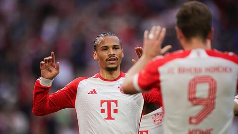 "Wenn Leroy ruhig und klar im Kopf ist, wenn er Freude hat und nicht abgelenkt ist, sich nicht ablenken lässt, sehen sie ihm das im Gesicht und der Körpersprache an", sagt Tuchel über Torschütze Sané.