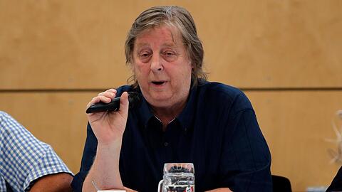 Gerhard Schnell hat zugegeben, die E-Mails unter falschen Namen verfasst und verschickt zu haben.