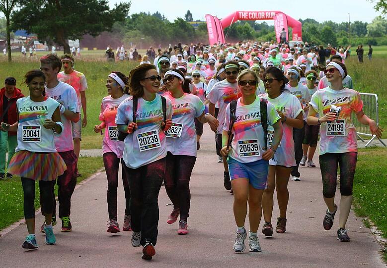 Bunter geht's nicht: Der Color Run in Riem. Die Bilder.