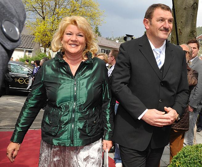 Die Eltern der Skirennlaeuferin und frischgebackenen Ehefrau von Marcus Höfl: Monika und Siegfried Riesch