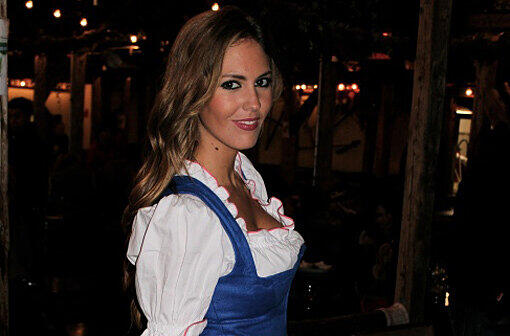 Nicht nur Javi Martínez ist in München und beim FC Bayern angekommen auch seine hübsche Freundin María Imízcoz. Zur Wiesn twitterte sie sehr fleißig.
