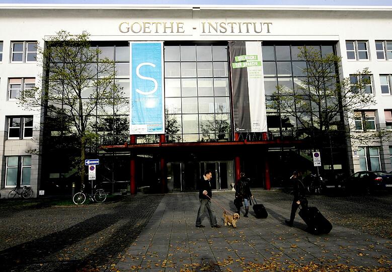 Ein Teil der Vorträge findet im Goethe-Institut statt.
