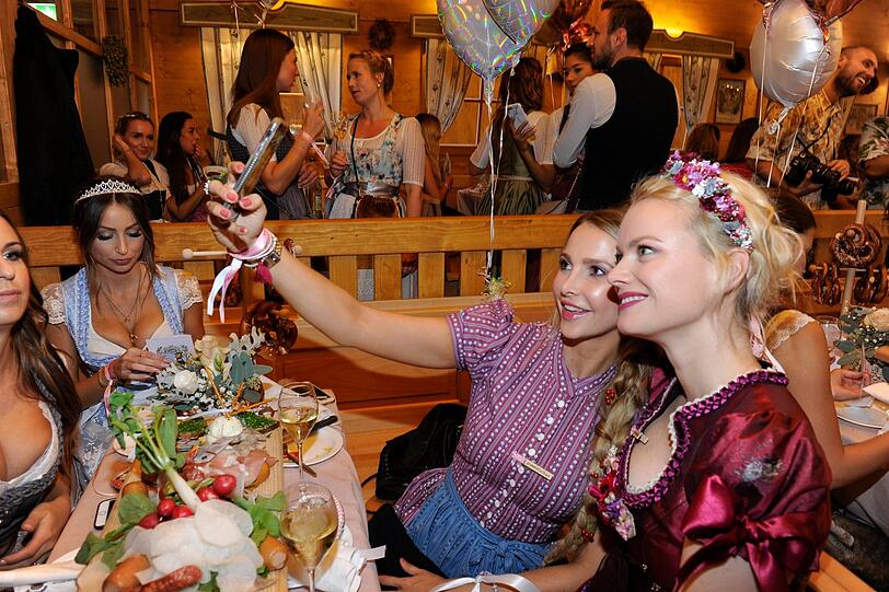 Sophie Hermann und Franziska Knuppe
