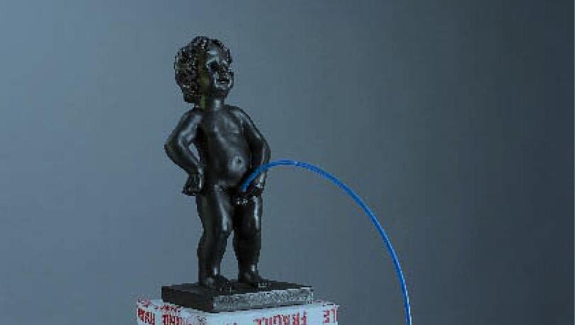 „BERMUDA BRUSSELS BOY No. 375 of 500“ heißt dieses Werk von Wolf Steiling und Florian Huth. „BERMUDA BRUSSELS BOY No. 375 of 500“ heißt dieses Werk von Wolf Steiling und Florian Huth.