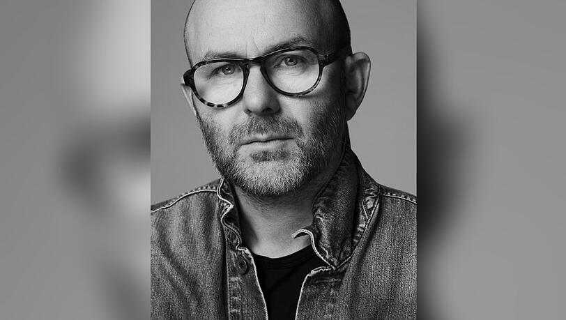 Sølve Sundsbø ist ein renommierter Modefotograf.