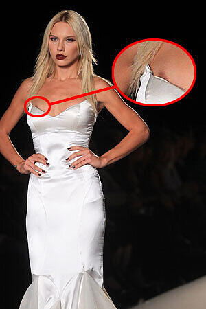 Diesem Model geht bei der Präsentation der neuen Kathy-Heyndels-Kollektion mal schön das weiße Kleid flöten.
