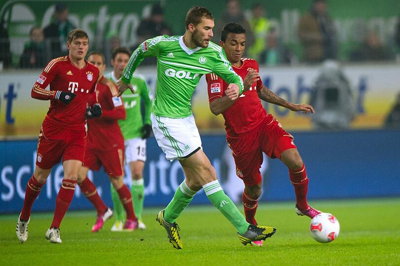 Luiz Gustavo: Note 4. Erstmals seit November in der Startelf, vertrat Martínez. Kam schwer in Gang. Der Rhythmus fehlte.
