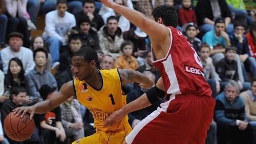 Wollen  zum Freibier-Finale etwas  bieten: Hexer Steven Rush (l.) will die Fans gegen Landshut verzaubern.