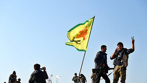 Kurdische Kämpfer nach ihrem Sieg über die Terrormiliz IS in Kobane.