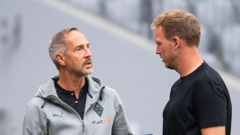 Die Bayern um Trainer Julian Nagelsmann (r) treffen zum Saisonauftakt auf Mönchengladbach mit Coach Adi Hütter.