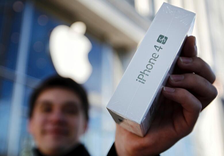 Wer eines der begehrten Smartphones ergatterte,...