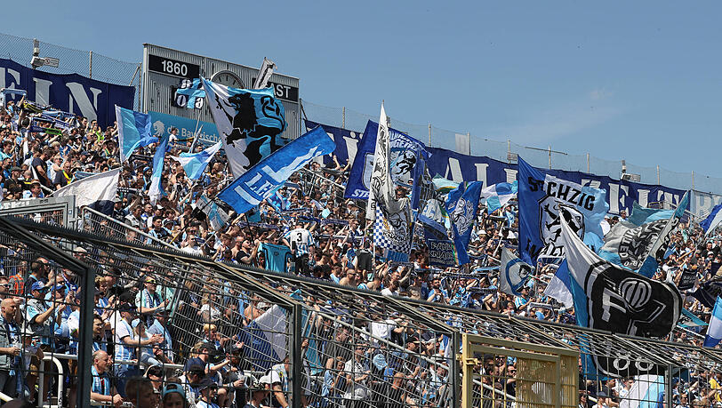 Der TSV 1860 München empfängt am 29. Juli 2022 Borussia Dortmund in der ersten Runde des DFB-Pokals vor ausverkauftem Haus. (Archivbild)
