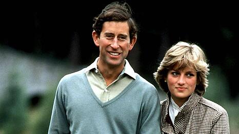 Der damalige Prinz Charles und Prinzessin Diana in gl&uuml;cklichen Zeiten. Im Jahr 1996 lie&szlig;en sie sich scheiden.
