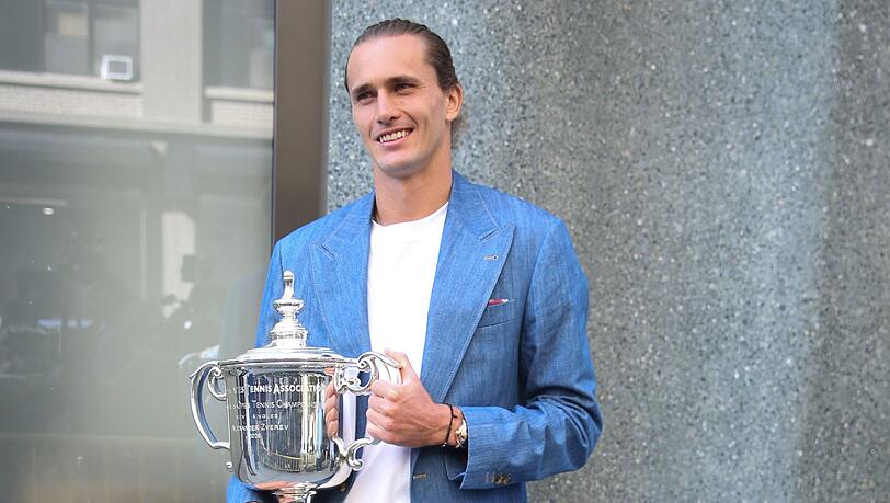 Nur eine Woche nach seinem US-Open-Sieg spielt Alexander Zverev schon wieder Davis Cup. (Archivbild) Nur eine Woche nach seinem US-Open-Sieg spielt Alexander Zverev schon wieder Davis Cup. (Archivbild)