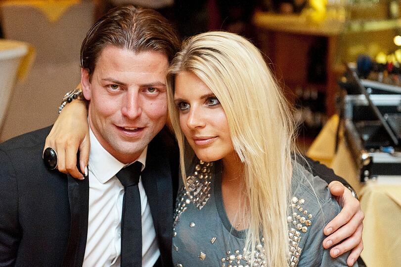 Beim Nobel-Italiener Piazza Navona:  Torwart Roman Weidenfeller feiert mit seiner schönen Freundin Lisa